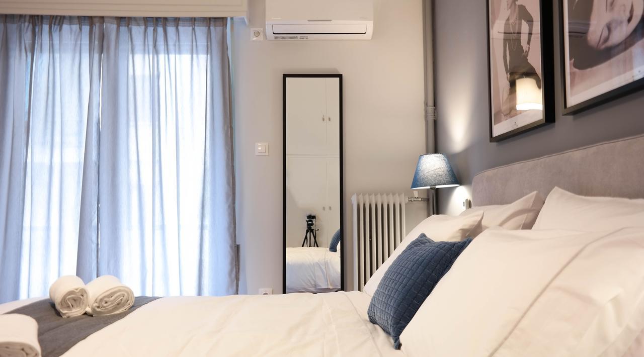 Modern Downtown Flat Near The Acropolis By Upstreet Apartman Athén Kültér fotó